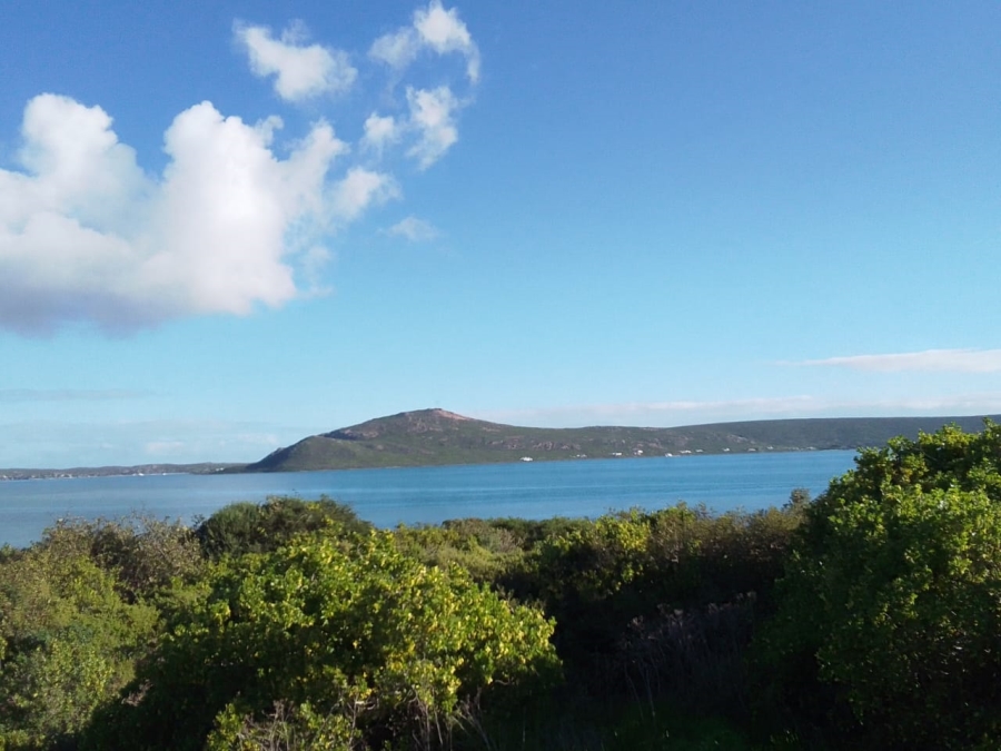 To Let 3 Bedroom Property for Rent in Shark Bay Estate Western Cape